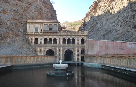 galtaji monkey temple img